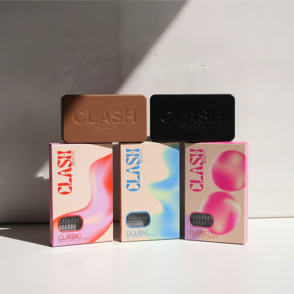 The Magnetic Palette + 2 Lash Refills Mix 'N' Match Bundle